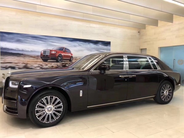 19款劳斯莱斯幻影6.7L加长版港口现车