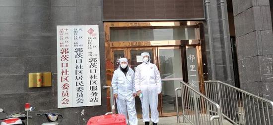 东风出行组建车队 为定向社区免费服务