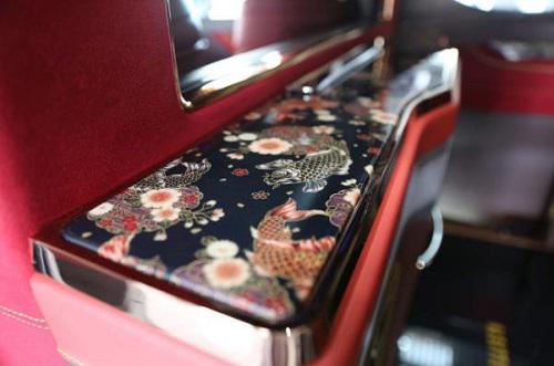 　　埃尔法威尔法改装蒙娜丽莎现车效果图，改装费用请咨询文章下方经销商