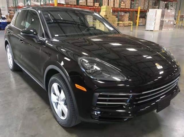 19款保时捷卡宴3.0t八月冲量低配80万元