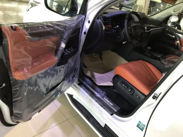 19款雷克萨斯LX570黑耀版全球限量版特卖