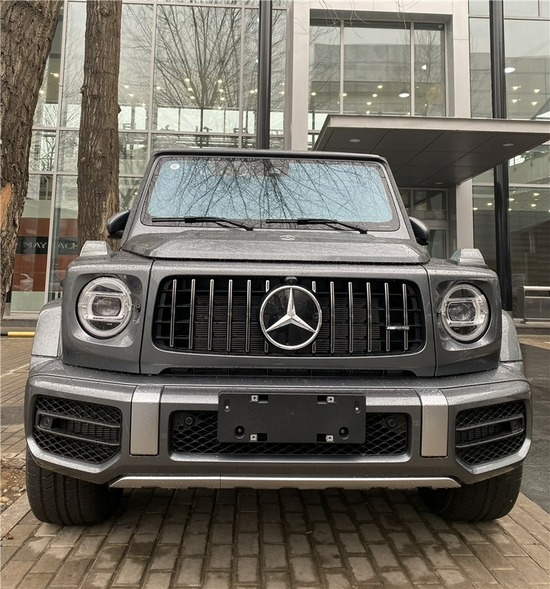 奔驰g63国六现车提车不加价260万起售