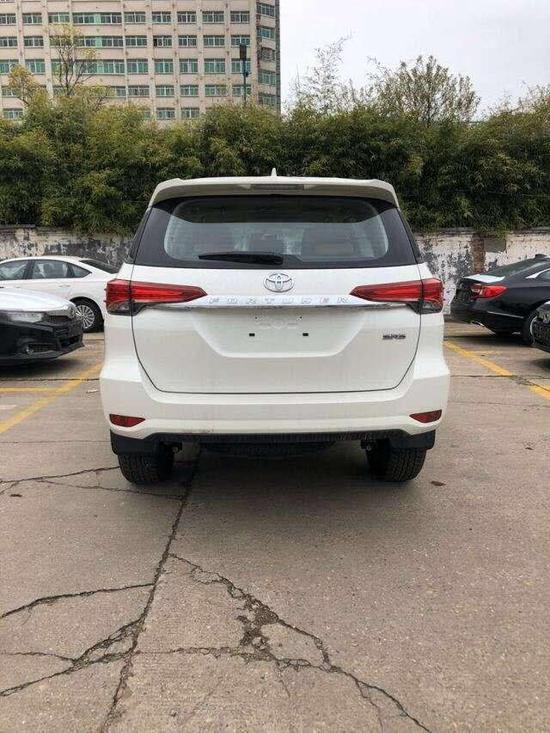 2020款丰田穿越者rs5配置详解手续齐全