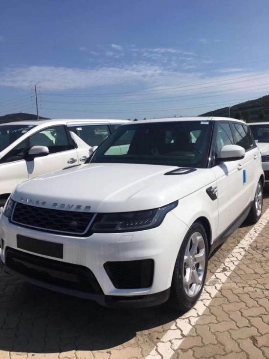 路虎揽胜运动柴油版3.0 提车价格60万