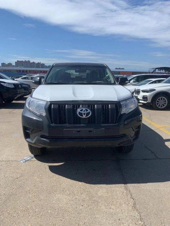 20款丰田霸道2700底挂天窗版港口优惠价