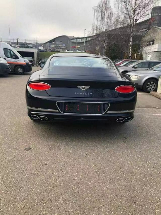 宾利欧陆gt现车气质高贵 材质精选而完美