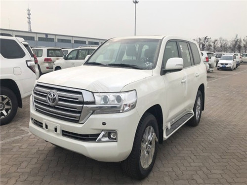 2019款丰田酷路泽5700中东版陆巡57v8