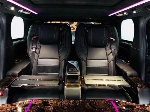 丰田埃尔法改装蒙娜丽莎优惠加装15万左右