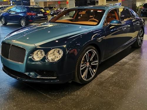 20款宾利飞驰 打造顶级内饰极致奢华体验