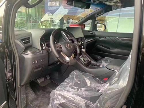 20款雷克萨斯LM300h七座商务116.6万起