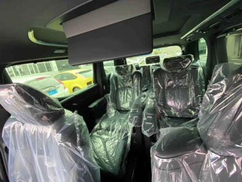 20款雷克萨斯LM300h七座商务116.6万起