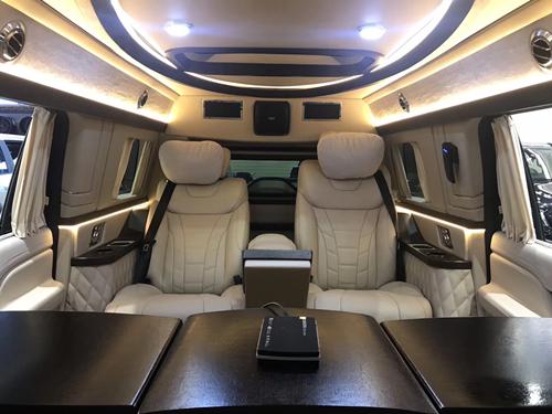 20款林肯领袖一号商务车特惠价132万起