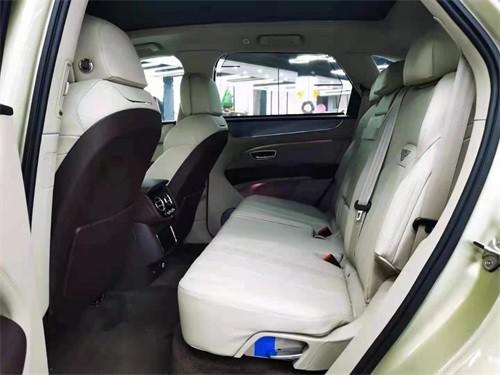 2021款宾利添越4.0V8新年热销送礼购车