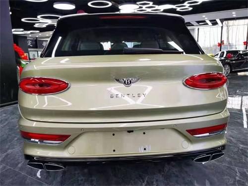 2021款宾利添越4.0V8新年热销送礼购车