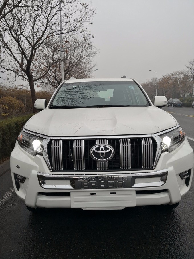 2019款丰田霸道2800中东柴油版促销报价