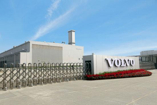 从布局沃尔沃镜像入股戴姆勒，一图读懂李书福的投资逻辑