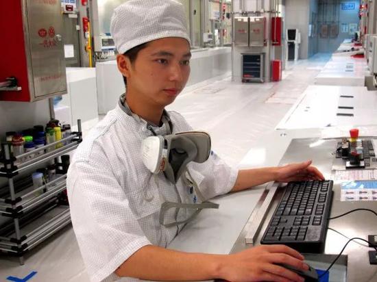 了不起！一汽-大众员工黄波当选第十三届全国人大代表