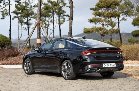 中文名“凯酷” 国产新一代起亚K5开启预售