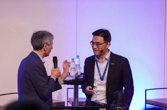 “别只教AI开车，要让它懂世界！”轻舟于骞慕尼黑演讲，直指自动驾驶终极之问