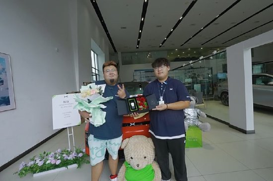 小鹏G6能不能买？提车使用4个月，媳妇都说好！