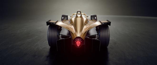 FE香港站DS钛麒车队被追尾爆胎终惜败