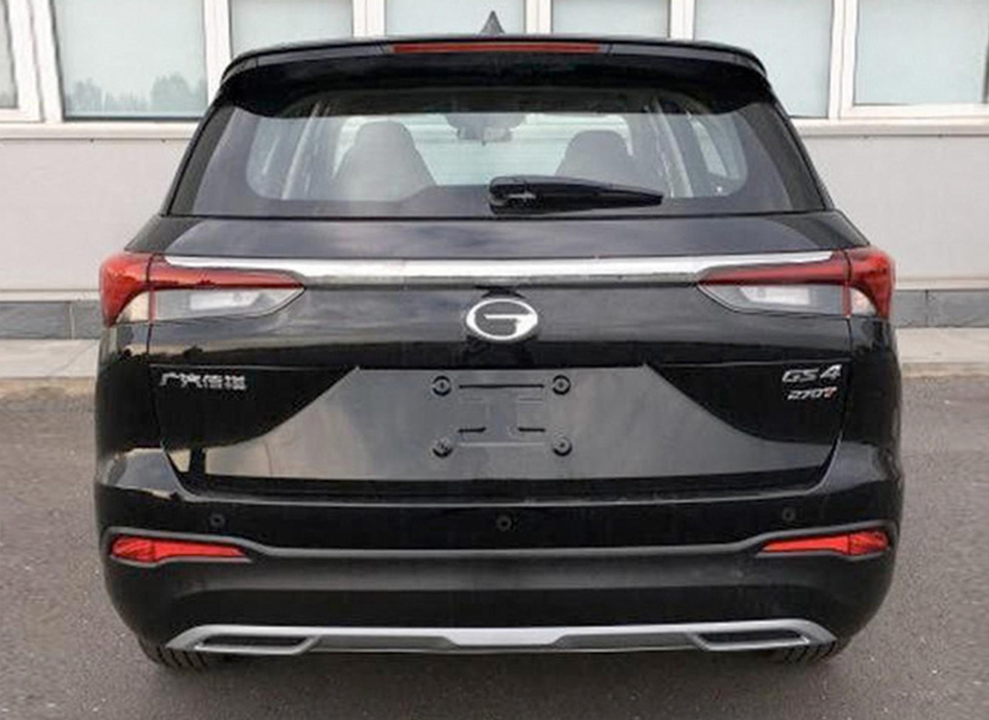 传祺GS4内饰曝光！配备双12.3英寸大屏