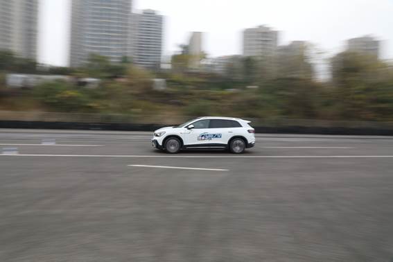 一汽-大众ID.6 CROZZ获行业首个五星驾乘品质之星认证