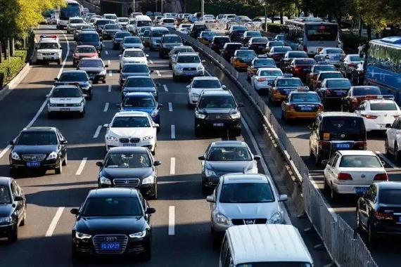 6月车市增长超预期 新能源销量火爆