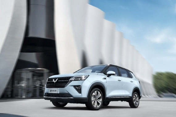 百公里油耗4.6L 五菱星辰混动发布