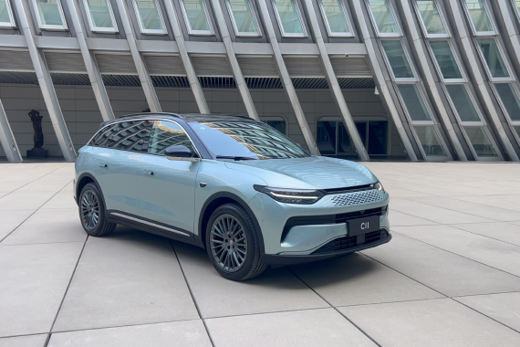 首拍零跑C11增程 可电可油有内涵