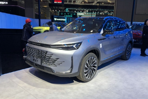 2023上海车展探馆：北京汽车新X7等车型亮相