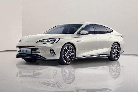 比亚迪海豹DM-i插混轿车 8月25日成都车展预售