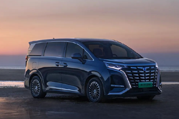 腾势D9迎来OTA升级 云辇-C舒适控制新增三级调节