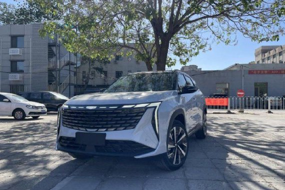 提升智能化配置 细节显豪华 新博越L力争“三好生”