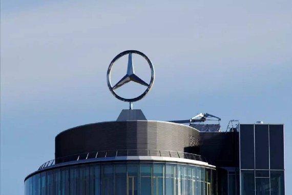 梅赛德斯-奔驰回应欧盟对华电动车加征关税