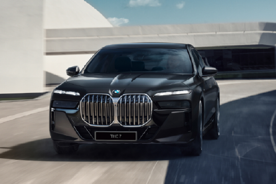 宝马交出上半年成绩单：纯电车型同比增长34%，中国市场累计销量超37.59万辆