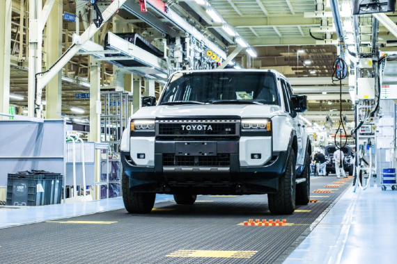 一汽丰田全新普拉多下线 将开启车主交付