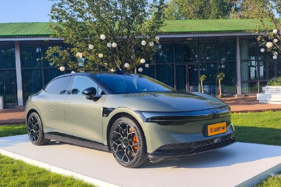 2025款极氪001/007正式上市 售价20.99万元起