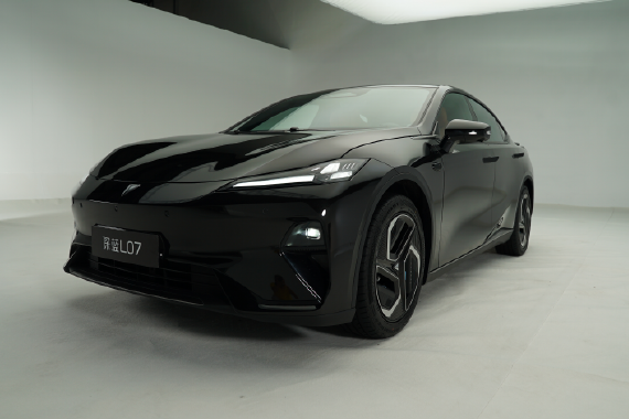 2024成都车展探馆：深蓝L07静态体验