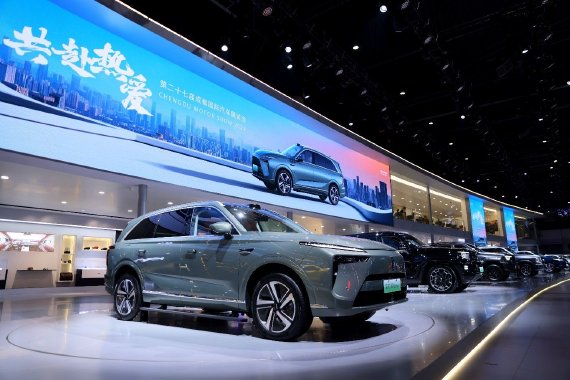 2024成都车展：魏牌全新蓝山亮相