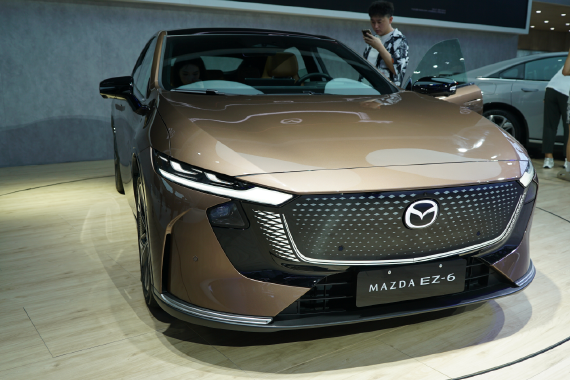 2024成都车展：MAZDA EZ-6亮相