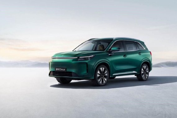 纯电续航165KM 蓝电E5 PLUS开启预售