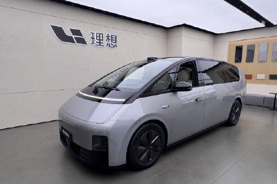 理想汽车11月交付新车48740辆 同比增长18.8%