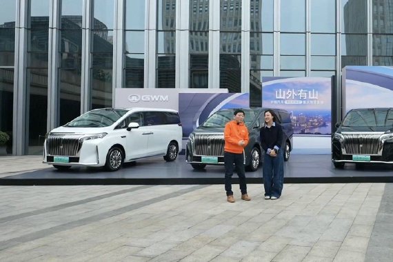 全新魏牌高山重庆车位到车位智驾解读