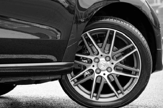 欧阳明高：新能源汽车革命进入新阶段，智能化技术将重塑汽车行业模式