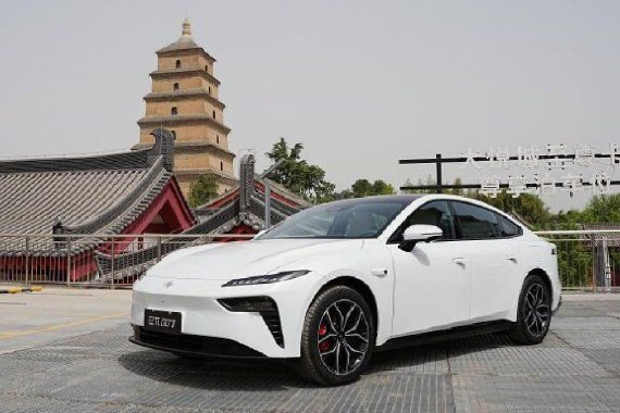 好看、好开、好价的新能源轿跑 试驾2025款东风奕派eπ007