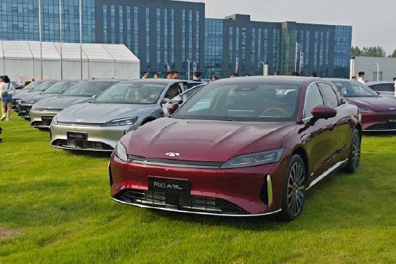 奇瑞风云A9L开启预售 价格15.99万起