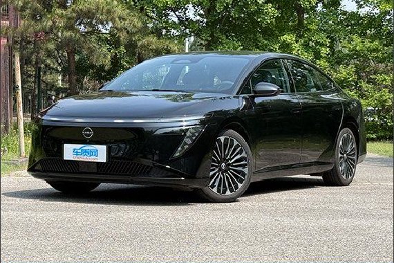 日产N7以技术重塑合资纯电轿车标杆