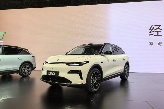 售价14.98-16.58万元 零跑全新C11正式上市