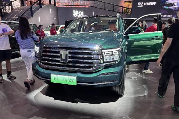 2025成都车展：全新坦克500亮相